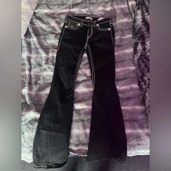 True Religion Joey Flared Jeans - Picture 2 of 5